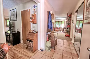 1113 Green Tree Dr, Centerville, OH 45429 - Photo 2