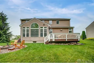 2926 April Lane, Beavercreek Twp, OH 45385 - Photo 10