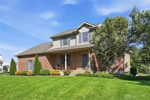 603 Copperfield Ln, Tipp City, OH 45371 - Photo 2