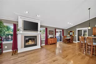 1863 Pence Ridge Ct, Turtlecreek Twp, OH 45036 - Photo 8