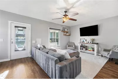 1015 Carlisle, Dayton, OH 45420 - Photo 10