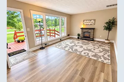 3337 Crestview Avenue, Clearcreek Twp, OH 45036 - Photo 6
