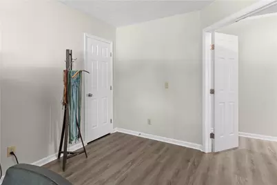 1461 Ashworth Court, Centerville, OH 45459 - Photo 8