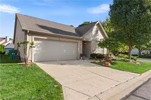 1461 Ashworth Ct, Centerville, OH 45459 - Photo 1