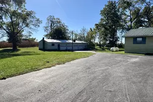 387 Moore Rd, Hollansburg, OH 45332 - Photo 2