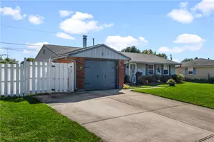 7720 Stonesboro Dr, Huber Heights, OH 45424 - Photo 2