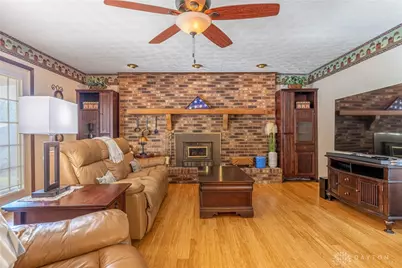 15 Sesame Street, Springboro, OH 45066 - Photo 16