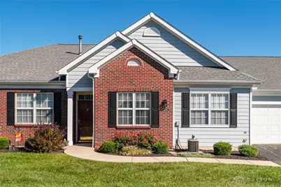 2730 Cedarbrook Way, Beavercreek, OH 45431 - Photo 4