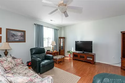 2730 Cedarbrook Way, Beavercreek, OH 45431 - Photo 8