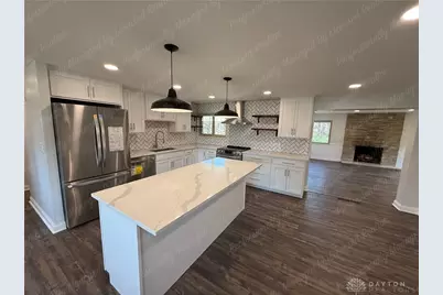 3590 Hertland Drive, Dayton, OH 45439 - Photo 8