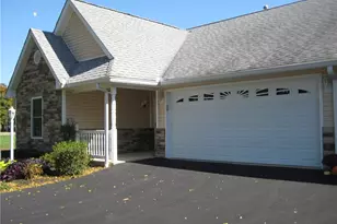 523 Golden Xing, Eaton, OH 45320 - Photo 4