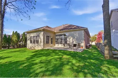 1668 Wimbledon Drive, Fairborn, OH 45324 - Photo 40