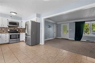 5014 Lesley Ln, Middletown, OH 45042 - Photo 8