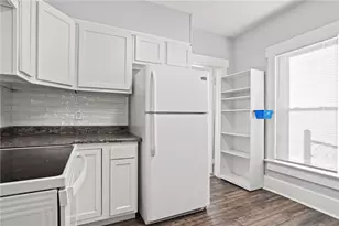18 N Cedar St, Troy, OH 45373 - Photo 6