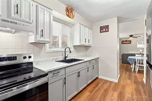 5027 Hackett Dr, Dayton, OH 45417 - Photo 12