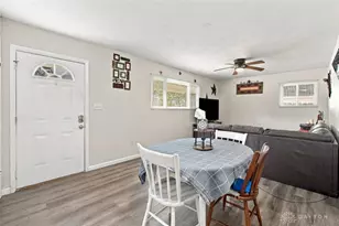 5027 Hackett Dr, Dayton, OH 45417 - Photo 4
