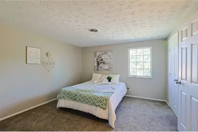 7146 Chadbourne Drive, Huber Heights, OH 45424 - Photo 18