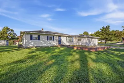 3801 Angus Lane, Moraine, OH 45439 - Photo 2