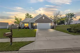 102 Spring Ridge Dr, Englewood, OH 45322 - Photo 1