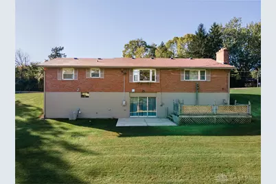 15 Windmere Drive, Troy, OH 45373 - Photo 10