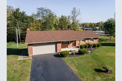 15 Windmere Drive, Troy, OH 45373 - Photo 4