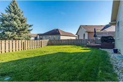 421 Clover Hill Drive, Tipp City, OH 45371 - Photo 28