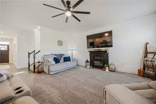 5178 Red Buckeye Dr, Tipp City, OH 45371 - Photo 6