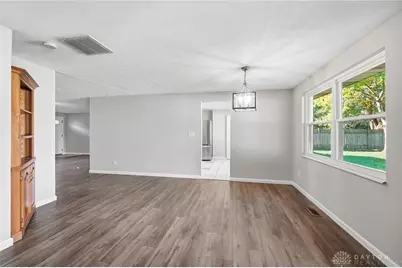 304 Waterford Drive, Dayton, OH 45458 - Photo 18