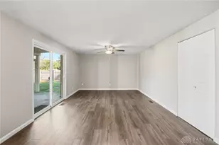 304 Waterford Dr, Dayton, OH 45458 - Photo 14