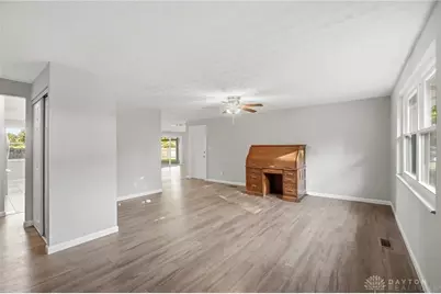 304 Waterford Drive, Dayton, OH 45458 - Photo 8