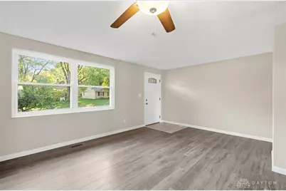 304 Waterford Drive, Dayton, OH 45458 - Photo 6