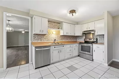 304 Waterford Drive, Dayton, OH 45458 - Photo 20