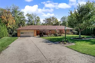 4070 Woodedge Dr, Bellbrook, OH 45305 - Photo 2