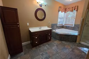 6809 N Main St, Dayton, OH 45415 - Photo 28