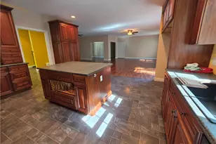6809 N Main St, Dayton, OH 45415 - Photo 20