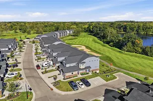 4425 Waters Edge Ln, Lebanon, OH 45036 - Photo 4