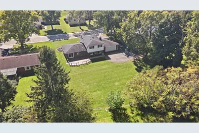 202 Whittington Drive, Centerville, OH 45459 - Photo 4