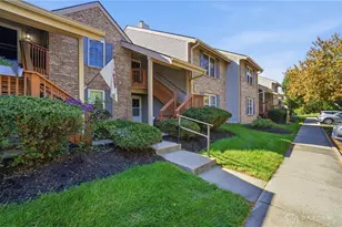422 Waterfront Pl, Washington Twp, OH 45458 - Photo 2