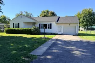 1744 Wayne Rd, Wilmington, OH 45177 - Photo 2