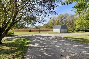 11855 Troy Rd, New Carlisle, OH 45344 - Photo 44
