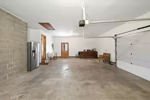 11855 Troy Rd, New Carlisle, OH 45344 - Photo 40
