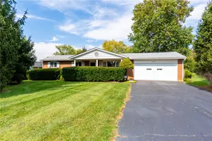 160 Chestnut Ave, Carlisle, OH 45005 - Photo 1