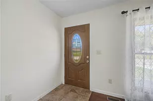 1952 Crase Dr, Xenia, OH 45385 - Photo 6