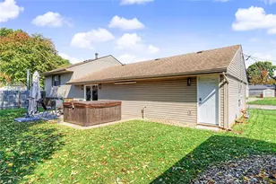 1952 Crase Dr, Xenia, OH 45385 - Photo 44