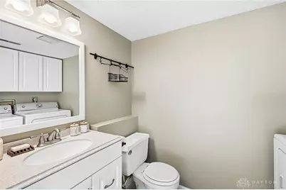 8209 Schoolgate Drive, Dayton, OH 45424 - Photo 12