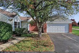 1487 Eagle Highlands Dr, Fairborn, OH 45324 - Photo 1