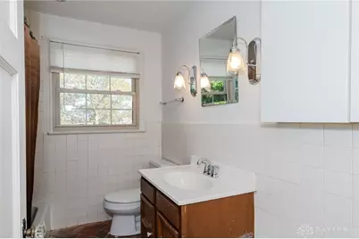 355 East Drive, Oakwood, OH 45419 - Photo 34
