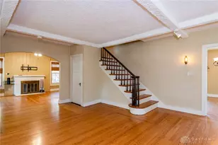 355 East Dr, Oakwood, OH 45419 - Photo 8