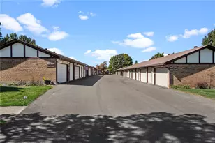 8621 Sea Pines Ln, Centerville, OH 45458 - Photo 20