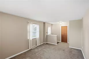 450 Kirk Ln, Troy, OH 45373 - Photo 12